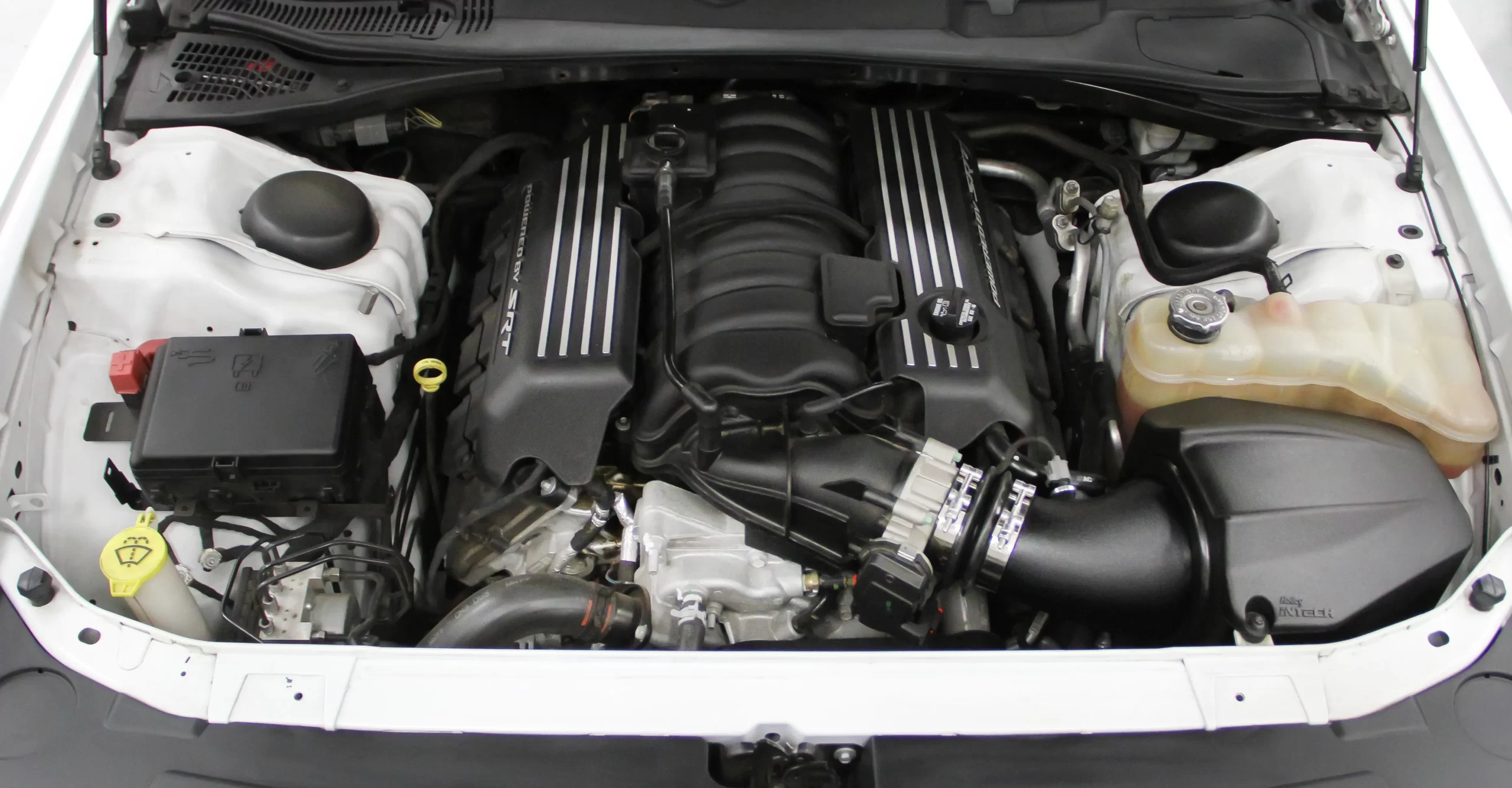 HOLLEY INTECH COLD AIR INTAKE 2011-2022 Dodge Challenger/Charger and 2012-2014 Chrysler 300 with 6.4L V8 Part # 223-12 - Image 7