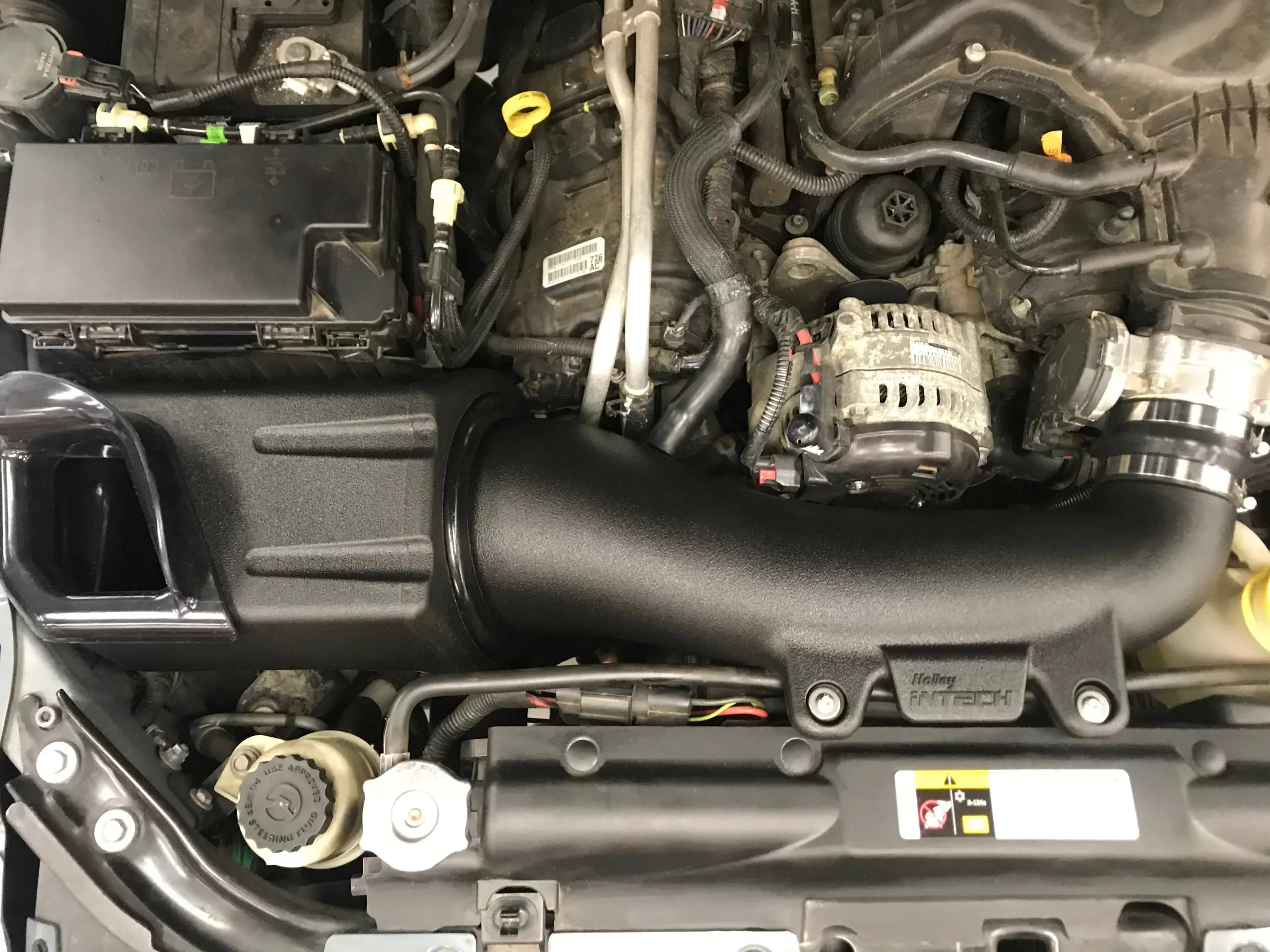 HOLLEY INTECH COLD AIR INTAKE Fits 2012-2018 Jeep Wrangler JK with 3.6L V6. CARB Compliant under EO# D-115-29 Part # 223-20 - Image 5